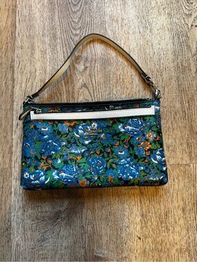 Coach 2 in 1 Pop Pouch Wristlet Set Rose Meadow F57987